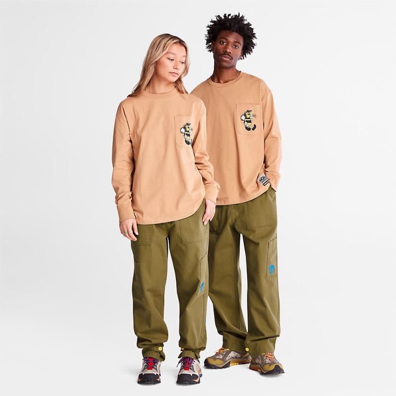 Timberland Bee Line x Back-graphic Long-sleeved T-Shirt in Brown